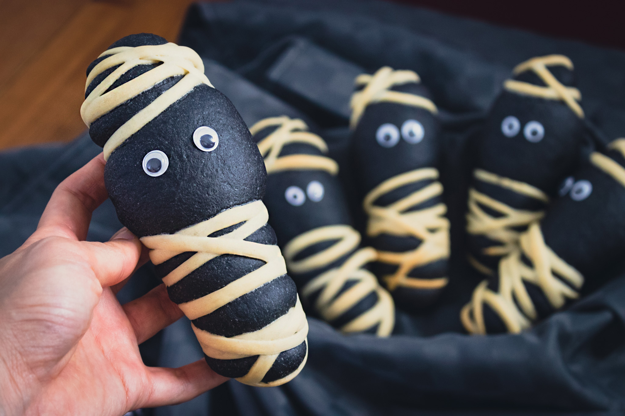  Halloween Black Mummy Buns ossobuco moderne italiane ricette italiane 