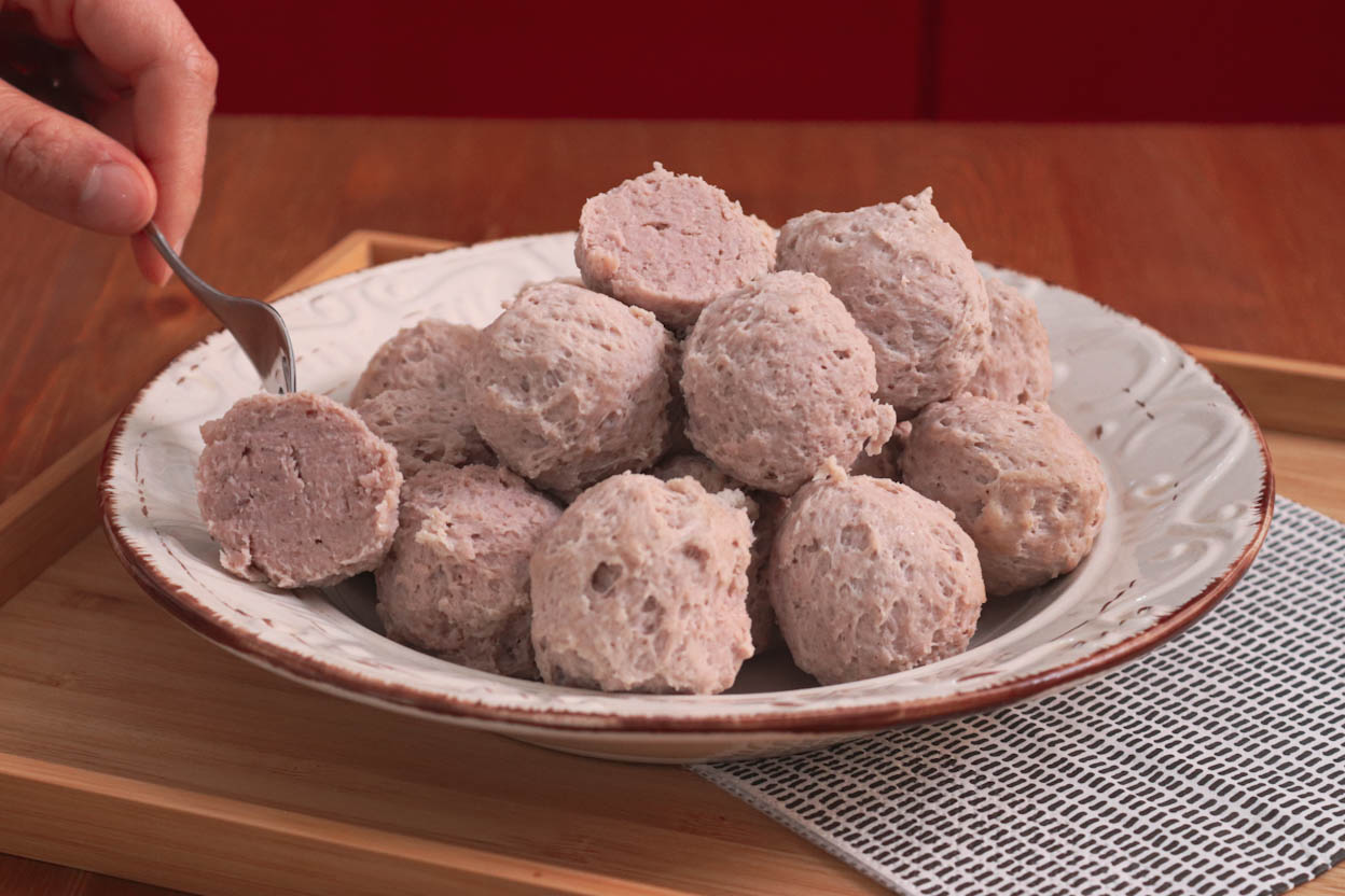   Taiwanese Gong-Wan Bouncy Meatballs semplici ricette in italiane italiane 